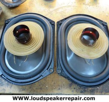 Heeft uw Linn speaker een defecte woofer, tweeter of surround? Wij verzorgen deskundige reparatie en restauratie van Linn luidsprekers, ook wanneer originele onderdelen moeilijk verkrijgbaar zijn